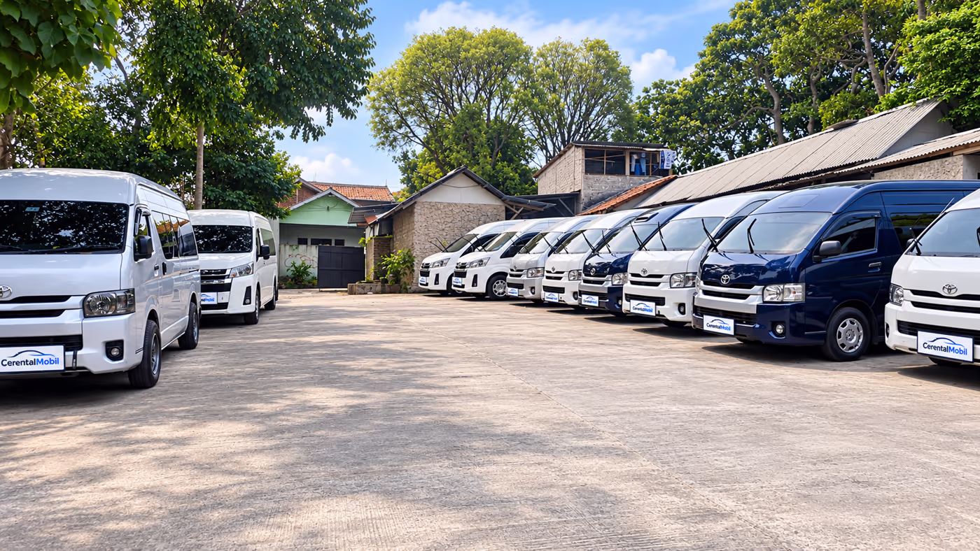Deretan armada CerentalMobil yang siap digunakan untuk perjalanan