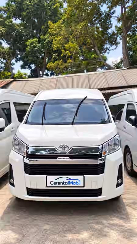 Hiace CerentalMobil untuk kebutuhan perjalanan rombongan